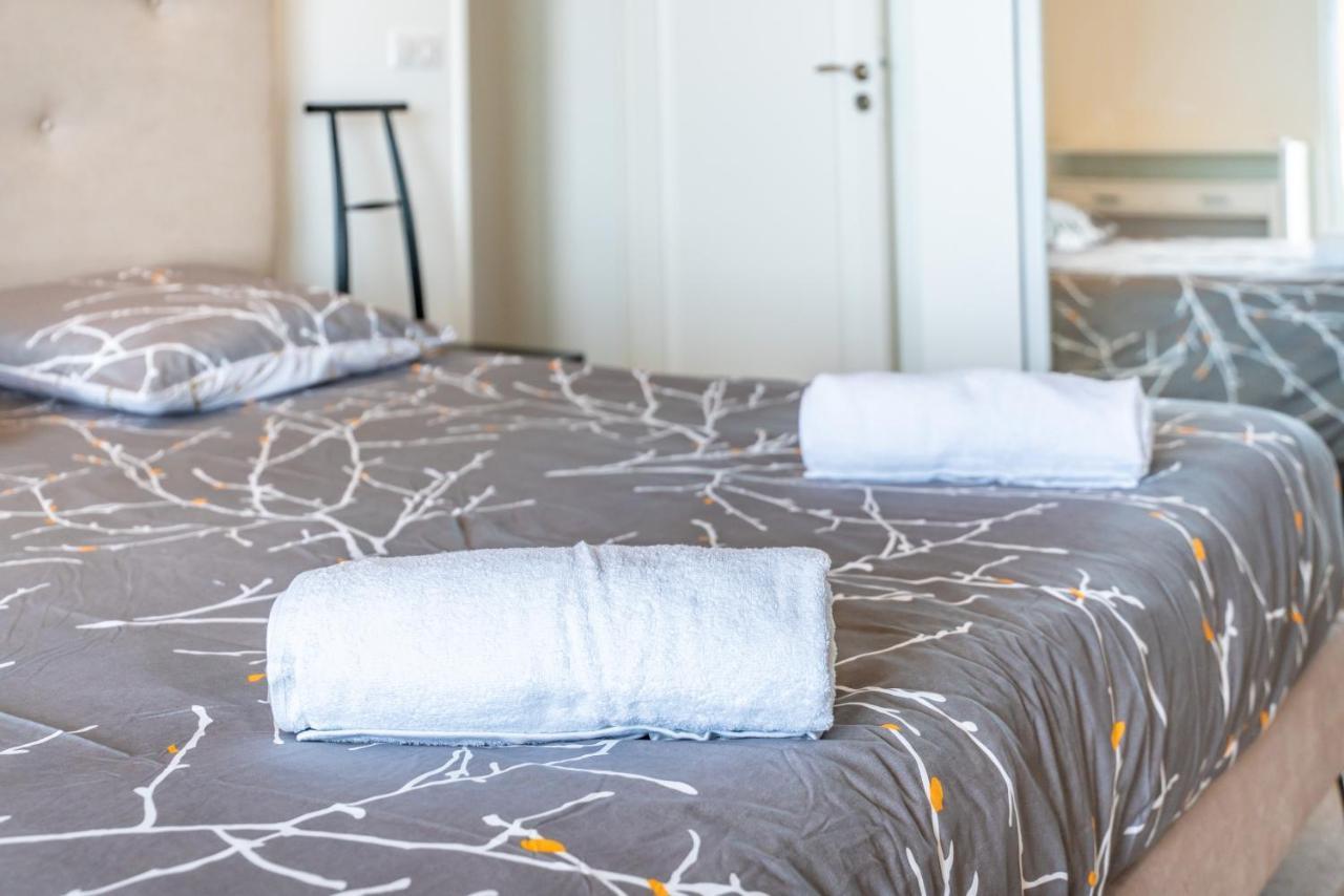 Appartamento Monaco Border, Sea View, Terrace, Free Parking Beausoleil Esterno foto